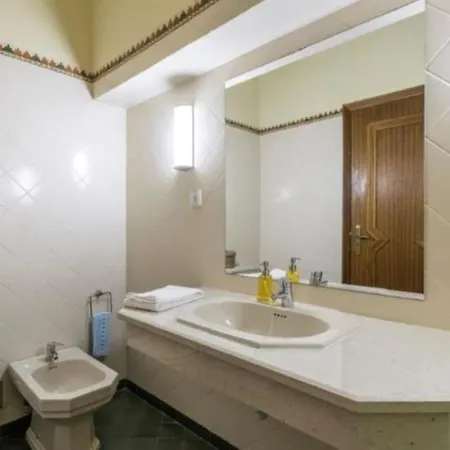 Senhorial - Palace Xix & Privacy & Beach & Old Town 알부페이라